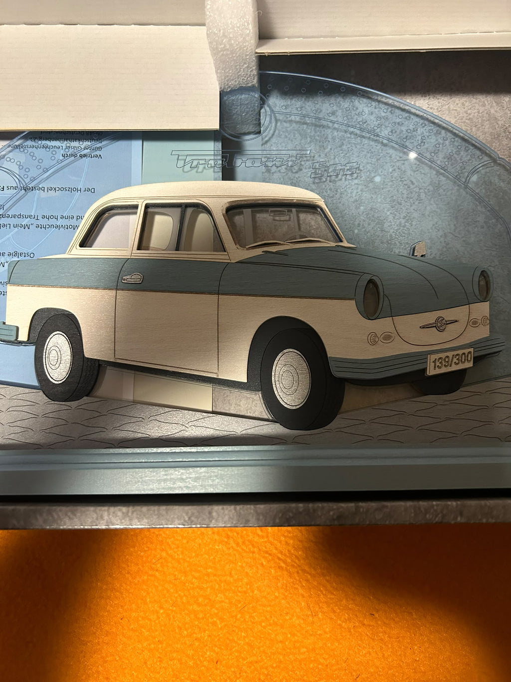 Weigla LED-Motivleuchte "Mein Liebling - Trabant 500" - Limitierte Sonderedition (Exemplar 139/300)